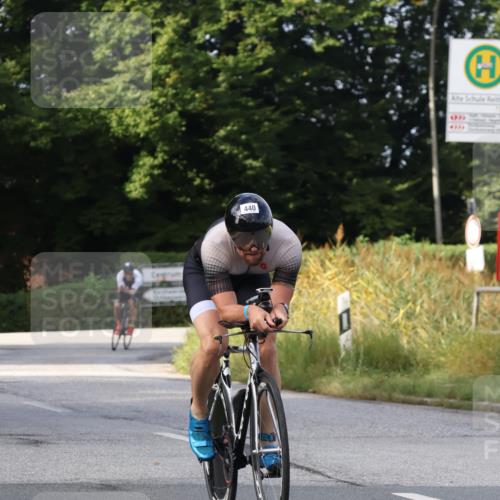 25.08.2024 - Elbe Triathlon Hamburg Fuchs,  Jonas http://msf.ph/oto/6853205 25.08.2024 10:01:05 Radfahren 550, 544, 440, 406, 364 meine-sportfotos.de