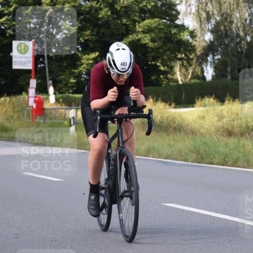 25.08.2024 - Elbe Triathlon Hamburg Fuchs,  Jonas http://msf.ph/oto/6853206 25.08.2024 10:36:55 Radfahren 475, 673, 483, 554, 584 meine-sportfotos.de