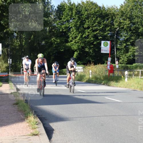 25.08.2024 - Elbe Triathlon Hamburg Fuchs,  Jonas http://msf.ph/oto/6853207 25.08.2024 09:16:34 Radfahren 72, 127, 118, 254, 123, 173, 314 meine-sportfotos.de