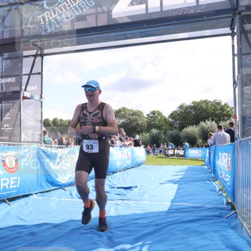 25.08.2024 - Elbe Triathlon Hamburg H.Heesch http://msf.ph/oto/6853236 25.08.2024 10:50:47 Ziel 93, 266 meine-sportfotos.de