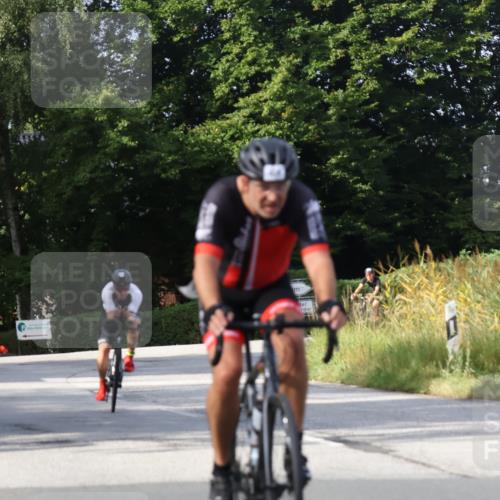 25.08.2024 - Elbe Triathlon Hamburg Fuchs,  Jonas http://msf.ph/oto/6853237 25.08.2024 10:01:07 Radfahren 550, 544, 440, 406, 364 meine-sportfotos.de