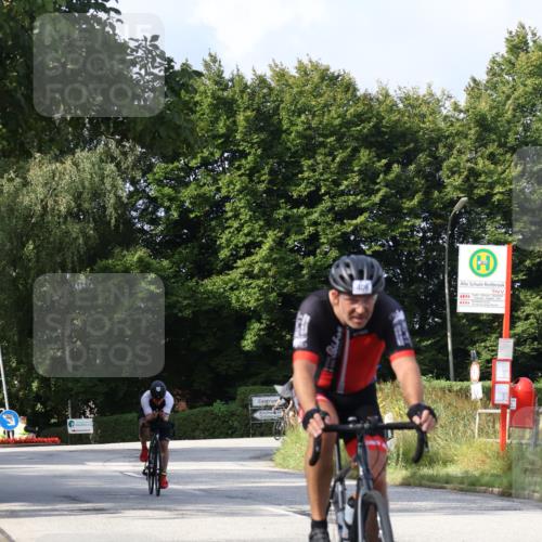 25.08.2024 - Elbe Triathlon Hamburg Fuchs,  Jonas http://msf.ph/oto/6853254 25.08.2024 10:01:08 Radfahren 550, 544, 440, 406, 364 meine-sportfotos.de