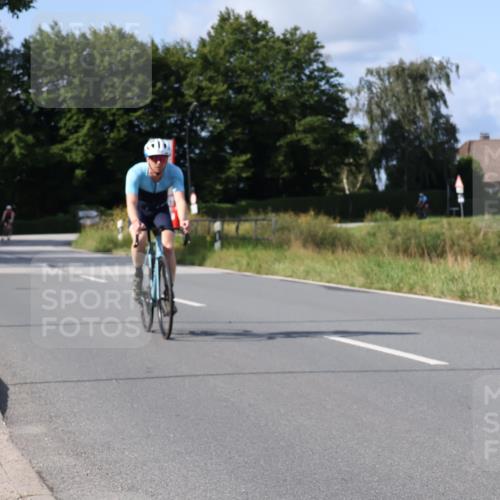 25.08.2024 - Elbe Triathlon Hamburg Fuchs,  Jonas http://msf.ph/oto/6853278 25.08.2024 10:37:01 Radfahren 483, 554, 584, 556, 622 meine-sportfotos.de