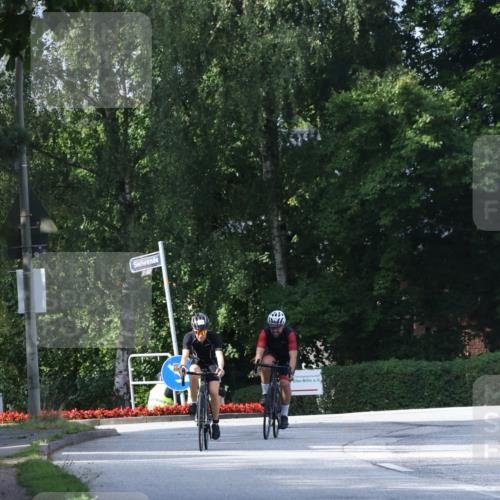 25.08.2024 - Elbe Triathlon Hamburg Fuchs,  Jonas http://msf.ph/oto/6853279 25.08.2024 10:01:11 Radfahren 440, 406, 364, 516, 276 meine-sportfotos.de