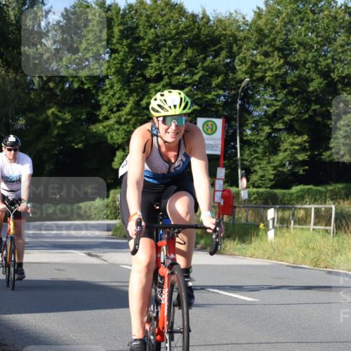 25.08.2024 - Elbe Triathlon Hamburg Fuchs,  Jonas http://msf.ph/oto/6853280 25.08.2024 09:16:36 Radfahren 127, 118, 254, 123, 173, 314 meine-sportfotos.de