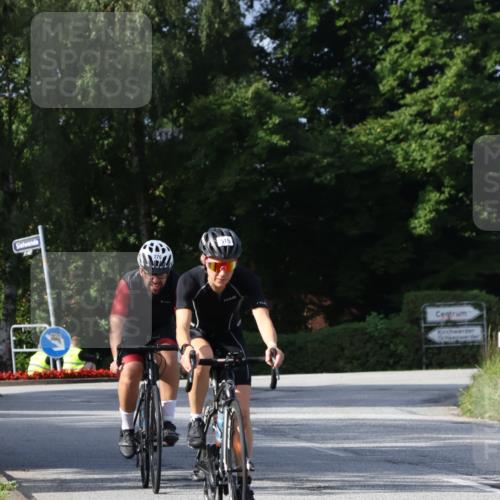 25.08.2024 - Elbe Triathlon Hamburg Fuchs,  Jonas http://msf.ph/oto/6853293 25.08.2024 10:01:14 Radfahren 406, 364, 516, 276 meine-sportfotos.de