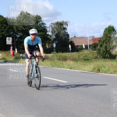 25.08.2024 - Elbe Triathlon Hamburg Fuchs,  Jonas http://msf.ph/oto/6853296 25.08.2024 10:37:02 Radfahren 554, 584, 556, 622, 617 meine-sportfotos.de