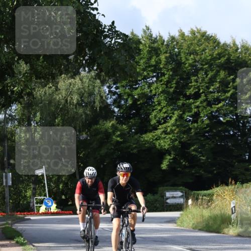 25.08.2024 - Elbe Triathlon Hamburg Fuchs,  Jonas http://msf.ph/oto/6853310 25.08.2024 10:01:15 Radfahren 364, 516, 276 meine-sportfotos.de