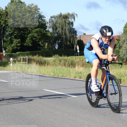 25.08.2024 - Elbe Triathlon Hamburg Fuchs,  Jonas http://msf.ph/oto/6853333 25.08.2024 09:16:37 Radfahren 127, 118, 254, 123, 173, 314 meine-sportfotos.de