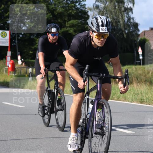 25.08.2024 - Elbe Triathlon Hamburg Fuchs,  Jonas http://msf.ph/oto/6853342 25.08.2024 10:37:05 Radfahren 554, 584, 556, 622, 617, 632 meine-sportfotos.de