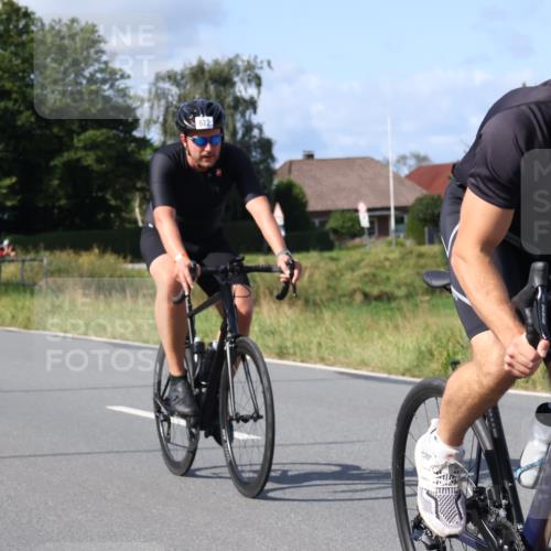 25.08.2024 - Elbe Triathlon Hamburg Fuchs,  Jonas http://msf.ph/oto/6853357 25.08.2024 10:37:05 Radfahren 554, 584, 556, 622, 617, 632 meine-sportfotos.de