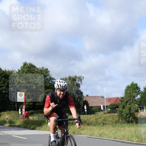 25.08.2024 - Elbe Triathlon Hamburg Fuchs,  Jonas http://msf.ph/oto/6853358 25.08.2024 10:01:17 Radfahren 516, 276 meine-sportfotos.de