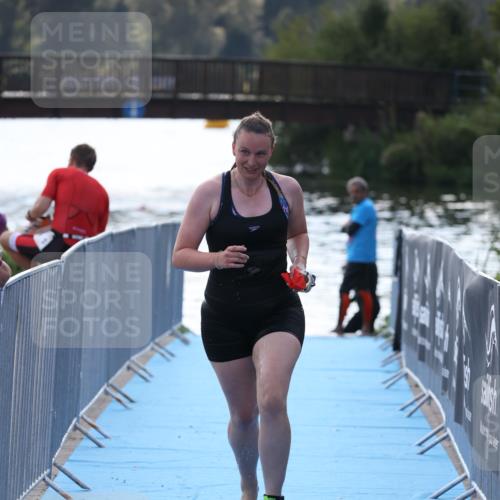 25.08.2024 - Elbe Triathlon Hamburg H.Heesch http://msf.ph/oto/6853372 25.08.2024 15:37:25 Schwimmen  meine-sportfotos.de