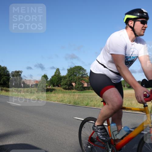 25.08.2024 - Elbe Triathlon Hamburg Fuchs,  Jonas http://msf.ph/oto/6853380 25.08.2024 09:16:38 Radfahren 127, 118, 254, 123, 173, 314 meine-sportfotos.de