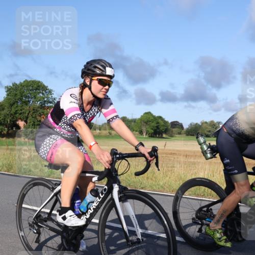 25.08.2024 - Elbe Triathlon Hamburg Fuchs,  Jonas http://msf.ph/oto/6853461 25.08.2024 09:16:56 Radfahren 106, 108, 277, 59 meine-sportfotos.de