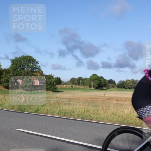 25.08.2024 - Elbe Triathlon Hamburg Fuchs,  Jonas http://msf.ph/oto/6853471 25.08.2024 09:16:57 Radfahren 106, 108, 277, 59 meine-sportfotos.de