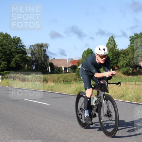 25.08.2024 - Elbe Triathlon Hamburg Fuchs,  Jonas http://msf.ph/oto/6853476 25.08.2024 09:16:58 Radfahren 106, 108, 277, 59 meine-sportfotos.de