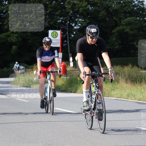 25.08.2024 - Elbe Triathlon Hamburg Fuchs,  Jonas http://msf.ph/oto/6853483 25.08.2024 10:37:14 Radfahren 617, 632, 647, 567, 734, 675, 551, 619 meine-sportfotos.de