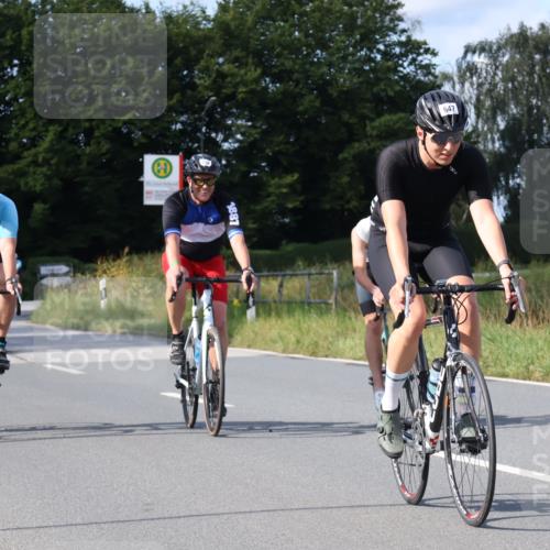 25.08.2024 - Elbe Triathlon Hamburg Fuchs,  Jonas http://msf.ph/oto/6853501 25.08.2024 10:37:15 Radfahren 632, 647, 567, 734, 675, 551, 619, 614 meine-sportfotos.de