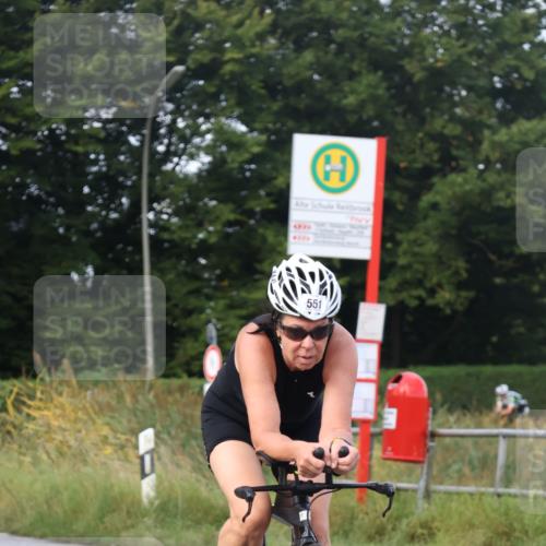 25.08.2024 - Elbe Triathlon Hamburg Fuchs,  Jonas http://msf.ph/oto/6853512 25.08.2024 10:01:53 Radfahren 551 meine-sportfotos.de