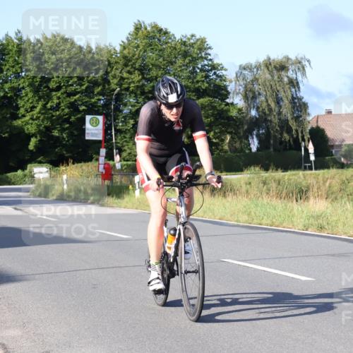 25.08.2024 - Elbe Triathlon Hamburg Fuchs,  Jonas http://msf.ph/oto/6853521 25.08.2024 09:17:02 Radfahren 277, 59 meine-sportfotos.de