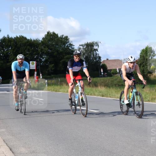 25.08.2024 - Elbe Triathlon Hamburg Fuchs,  Jonas http://msf.ph/oto/6853534 25.08.2024 10:37:15 Radfahren 632, 647, 567, 734, 675, 551, 619, 614 meine-sportfotos.de