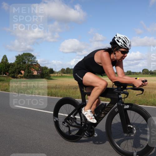 25.08.2024 - Elbe Triathlon Hamburg Fuchs,  Jonas http://msf.ph/oto/6853626 25.08.2024 10:37:19 Radfahren 647, 567, 734, 675, 551, 619, 614, 621, 493 meine-sportfotos.de