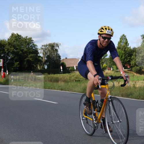 25.08.2024 - Elbe Triathlon Hamburg Fuchs,  Jonas http://msf.ph/oto/6853675 25.08.2024 10:37:22 Radfahren 551, 619, 614, 621, 493, 660, 767 meine-sportfotos.de
