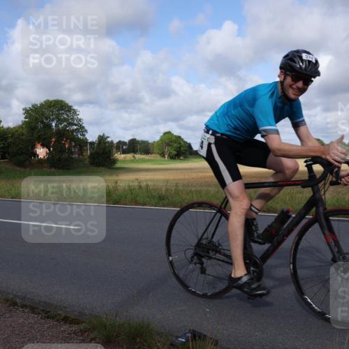 25.08.2024 - Elbe Triathlon Hamburg Fuchs,  Jonas http://msf.ph/oto/6853754 25.08.2024 10:02:19 Radfahren 374, 441, 462 meine-sportfotos.de
