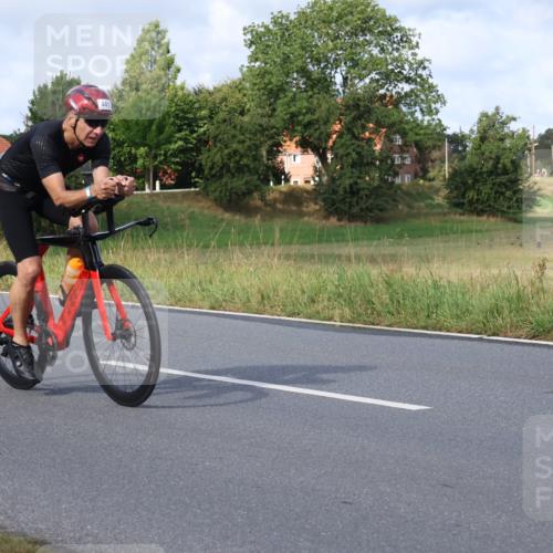 25.08.2024 - Elbe Triathlon Hamburg Fuchs,  Jonas http://msf.ph/oto/6853763 25.08.2024 10:02:19 Radfahren 374, 441, 462 meine-sportfotos.de