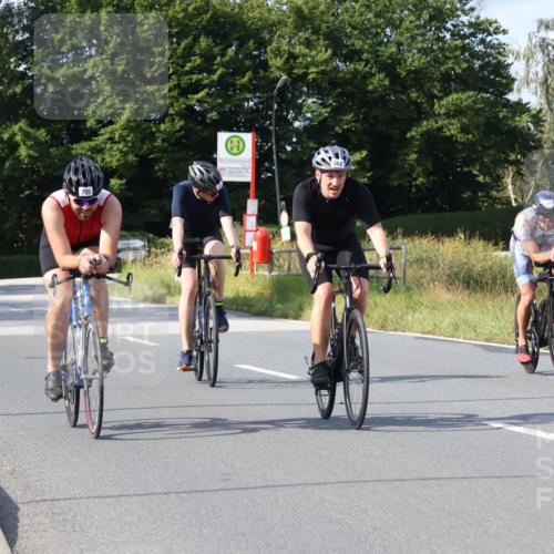 25.08.2024 - Elbe Triathlon Hamburg Fuchs,  Jonas http://msf.ph/oto/6853819 25.08.2024 10:37:29 Radfahren 621, 493, 660, 767, 700, 611, 569, 652, 639 meine-sportfotos.de