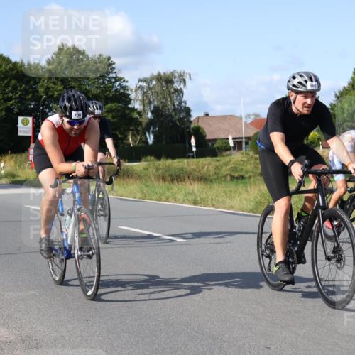 25.08.2024 - Elbe Triathlon Hamburg Fuchs,  Jonas http://msf.ph/oto/6853849 25.08.2024 10:37:29 Radfahren 621, 493, 660, 767, 700, 611, 569, 652, 639 meine-sportfotos.de