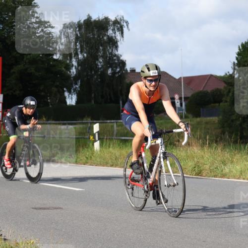 25.08.2024 - Elbe Triathlon Hamburg Fuchs,  Jonas http://msf.ph/oto/6853877 25.08.2024 10:04:22 Radfahren 356, 371, 350, 549 meine-sportfotos.de