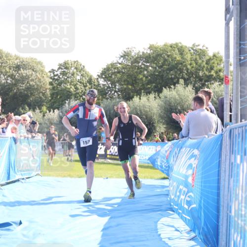 25.08.2024 - Elbe Triathlon Hamburg H.Heesch http://msf.ph/oto/6854021 25.08.2024 10:51:16 Ziel 114, 152, 157, 336 meine-sportfotos.de
