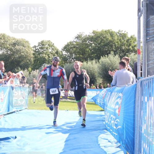 25.08.2024 - Elbe Triathlon Hamburg H.Heesch http://msf.ph/oto/6854042 25.08.2024 10:51:16 Ziel 114, 152, 157, 336 meine-sportfotos.de