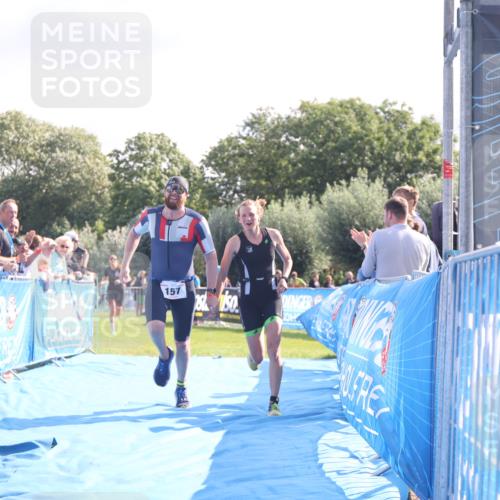 25.08.2024 - Elbe Triathlon Hamburg H.Heesch http://msf.ph/oto/6854050 25.08.2024 10:51:16 Ziel 114, 152, 157, 336 meine-sportfotos.de