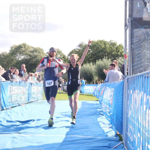 25.08.2024 - Elbe Triathlon Hamburg H.Heesch http://msf.ph/oto/6854102 25.08.2024 10:51:17 Ziel 114, 152, 157, 336 meine-sportfotos.de