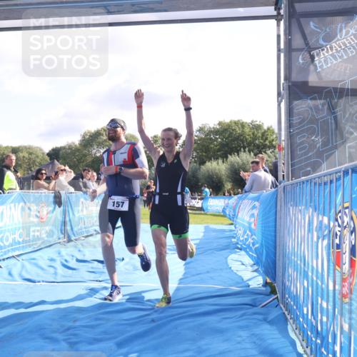 25.08.2024 - Elbe Triathlon Hamburg H.Heesch http://msf.ph/oto/6854132 25.08.2024 10:51:17 Ziel 114, 152, 157, 336 meine-sportfotos.de
