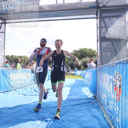 25.08.2024 - Elbe Triathlon Hamburg H.Heesch http://msf.ph/oto/6854158 25.08.2024 10:51:17 Ziel 114, 152, 157, 336 meine-sportfotos.de
