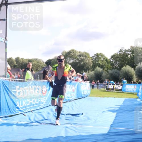 25.08.2024 - Elbe Triathlon Hamburg H.Heesch http://msf.ph/oto/6854410 25.08.2024 10:51:25 Ziel 152, 336 meine-sportfotos.de
