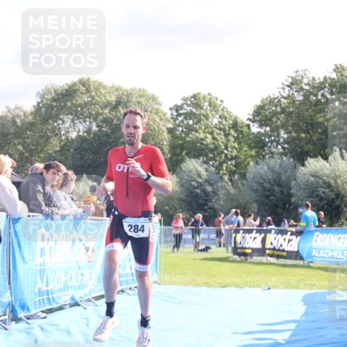 25.08.2024 - Elbe Triathlon Hamburg H.Heesch http://msf.ph/oto/6854624 25.08.2024 10:51:52 Ziel 110, 235, 284 meine-sportfotos.de