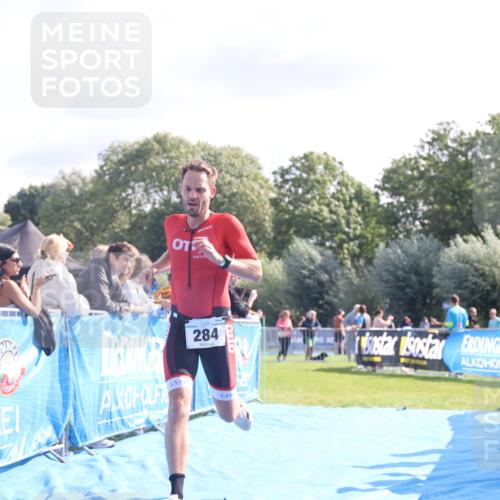 25.08.2024 - Elbe Triathlon Hamburg H.Heesch http://msf.ph/oto/6854636 25.08.2024 10:51:52 Ziel 110, 235, 284 meine-sportfotos.de