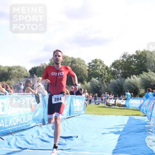 25.08.2024 - Elbe Triathlon Hamburg H.Heesch http://msf.ph/oto/6854658 25.08.2024 10:51:52 Ziel 110, 235, 284 meine-sportfotos.de