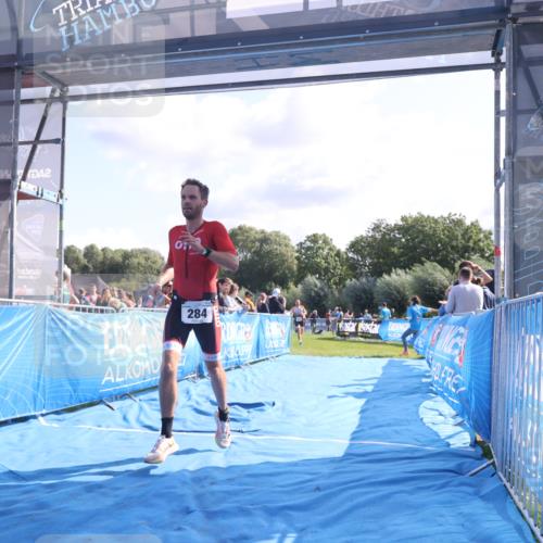 25.08.2024 - Elbe Triathlon Hamburg H.Heesch http://msf.ph/oto/6854670 25.08.2024 10:51:52 Ziel 110, 235, 284 meine-sportfotos.de