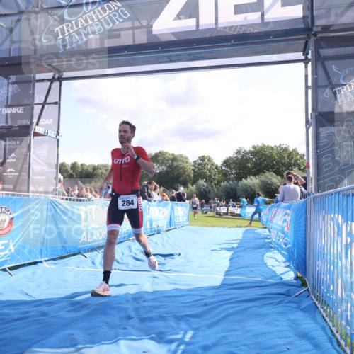 25.08.2024 - Elbe Triathlon Hamburg H.Heesch http://msf.ph/oto/6854680 25.08.2024 10:51:53 Ziel 110, 235, 284 meine-sportfotos.de