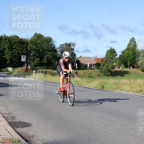 25.08.2024 - Elbe Triathlon Hamburg Fuchs,  Jonas http://msf.ph/oto/6854778 25.08.2024 09:17:50 Radfahren 289, 323, 265, 71 meine-sportfotos.de