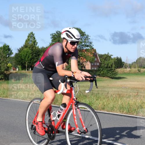 25.08.2024 - Elbe Triathlon Hamburg Fuchs,  Jonas http://msf.ph/oto/6854793 25.08.2024 09:17:51 Radfahren 323, 265, 71 meine-sportfotos.de