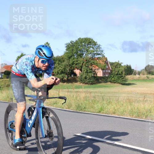 25.08.2024 - Elbe Triathlon Hamburg Fuchs,  Jonas http://msf.ph/oto/6854859 25.08.2024 09:17:56 Radfahren 71, 229, 187 meine-sportfotos.de