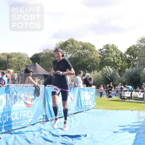 25.08.2024 - Elbe Triathlon Hamburg H.Heesch http://msf.ph/oto/6854912 25.08.2024 10:52:30 Ziel 137, 396 meine-sportfotos.de