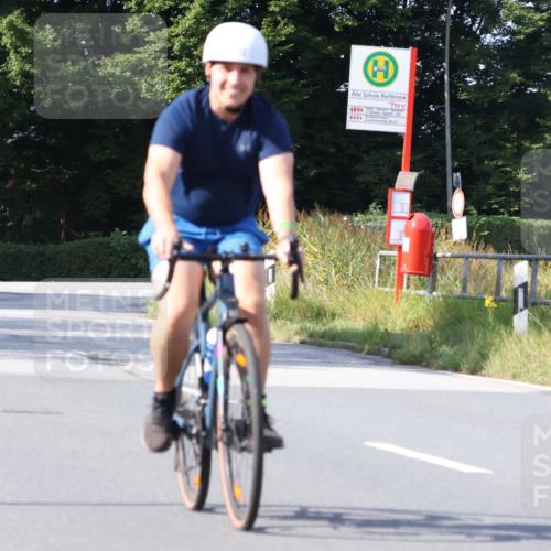 25.08.2024 - Elbe Triathlon Hamburg Fuchs,  Jonas http://msf.ph/oto/6854937 25.08.2024 10:37:47 Radfahren 540, 537, 712, 646, 560 meine-sportfotos.de